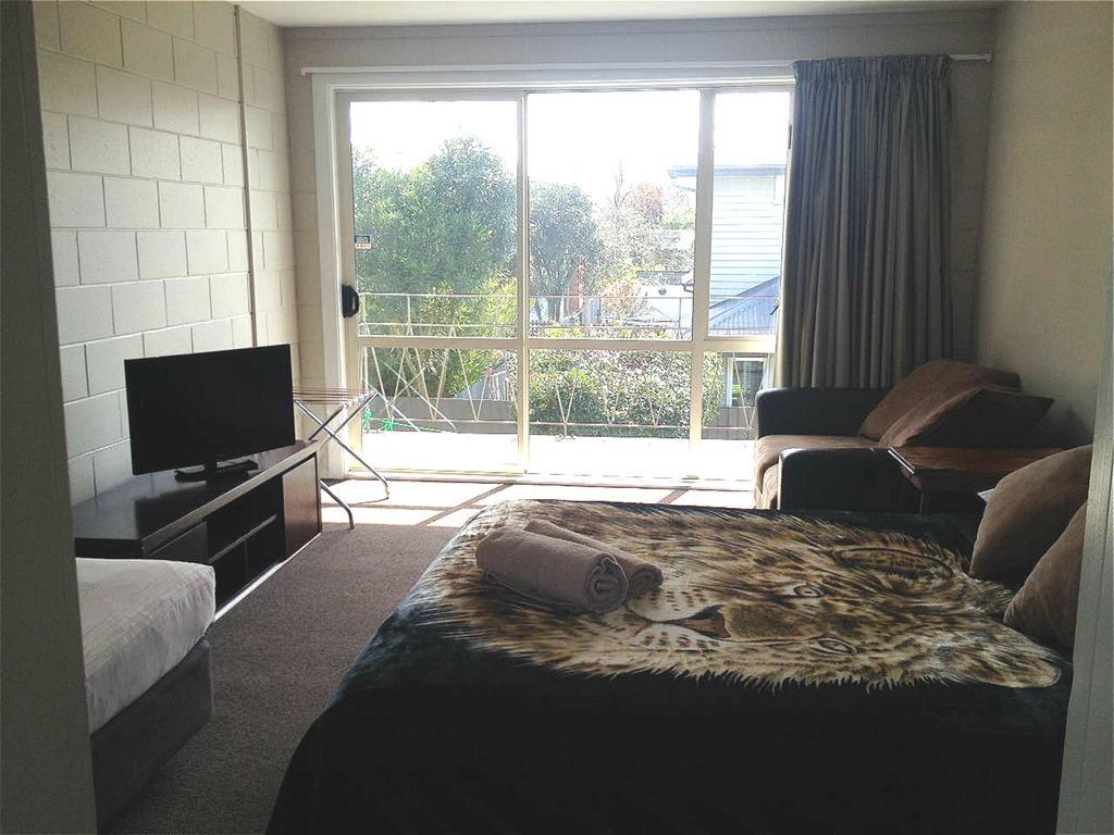 At The Right Place Christchurch Exterior foto